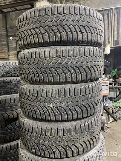 Bridgestone Blizzak Spike-01 195/55 R15