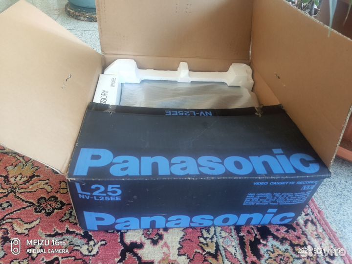Видеомагнитофон panasonic