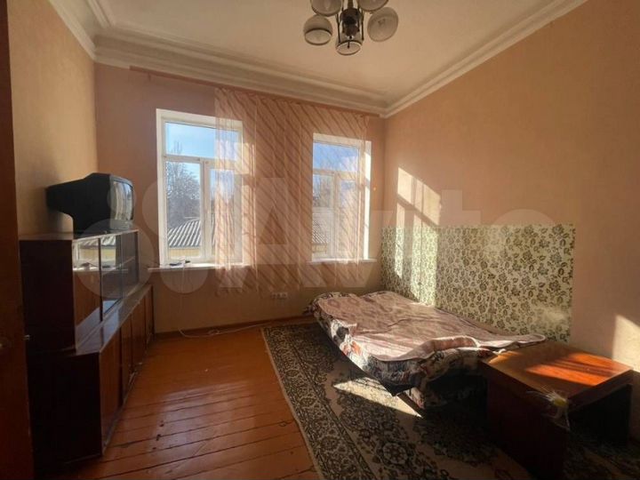 2-к. квартира, 38 м², 2/2 эт.