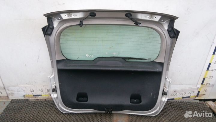 Крышка багажника Renault Scenic (2009-2012)