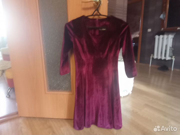 Бархатное платье