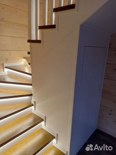 Деревянная лестница