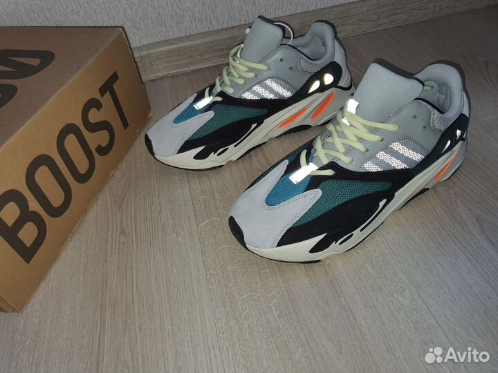 Кроссовки Adidas Yeezy Boost 700 45 eur