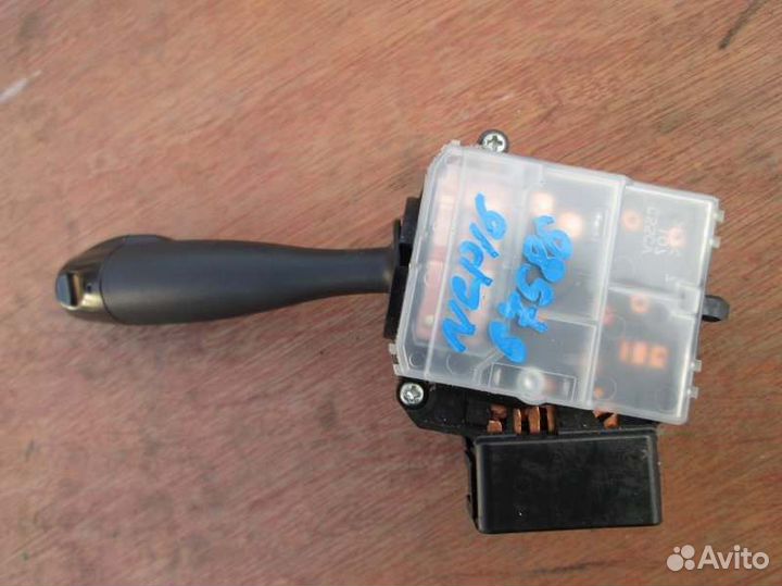 Гитара правая Toyota Platz NCP16 2NZ-FE 2001/11