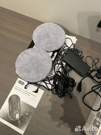 Робот мойщик окон hobot