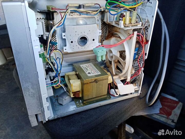 Микроволновая печьlg