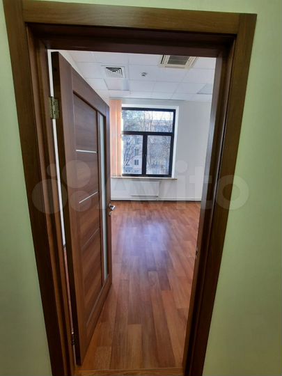 Офис 8144 м² 1/5этаж