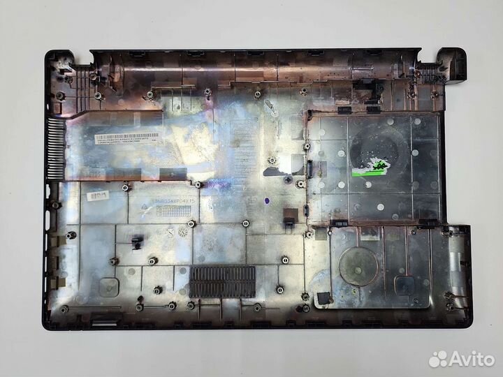 Поддон ноутбука Asus x551c