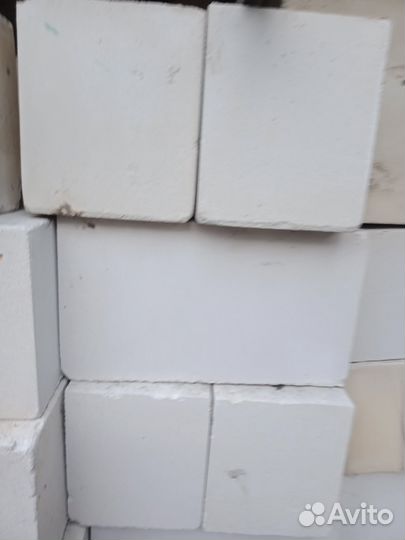 Кирпич белорусский 25*14*12 около 600. штук