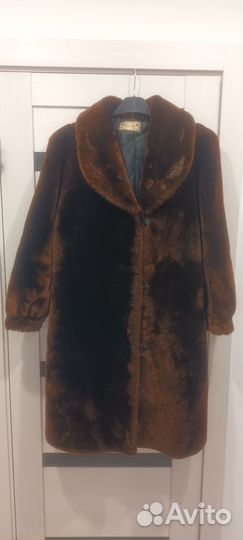 Шуба мутоновая 48 50 до колен