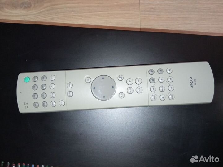 Ресивер Arcam AVR100