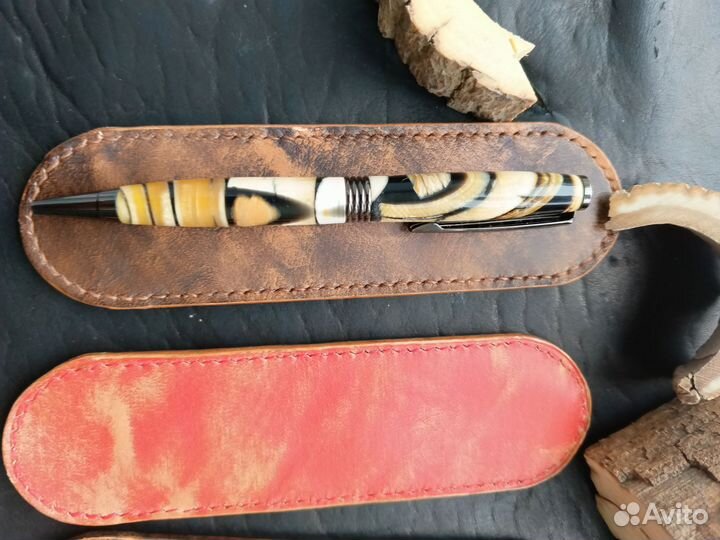 Шариковая ручка из бивня мамонта