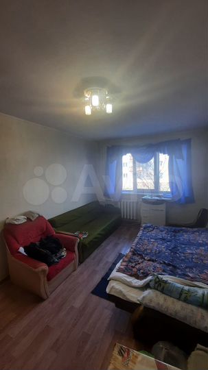 Комната 22,7 м² в 2-к., 1/5 эт.