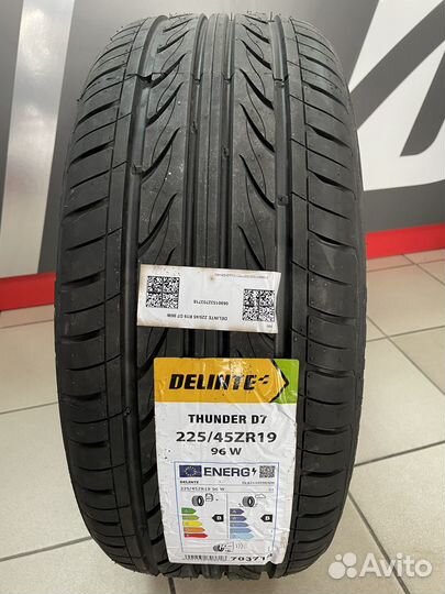 Delinte D7 225/45 R19 96W