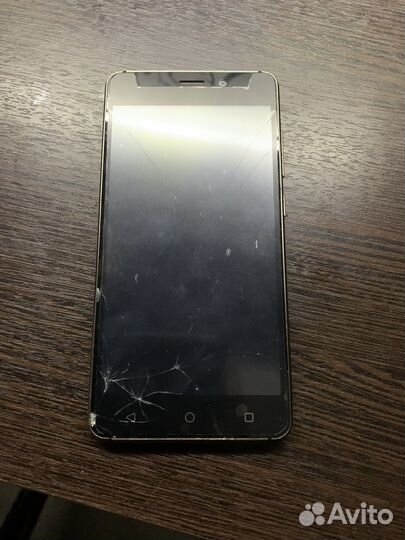 Tele2 Maxi LTE, 16 ГБ