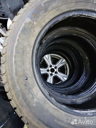 Nordman Nordman 4 215/65 R16