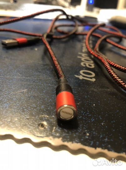 Магнитный зарядный кабель 1,2-2м