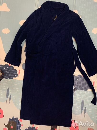 Мужской махровый халат с вышивкой