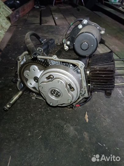 Пол двигателя 50