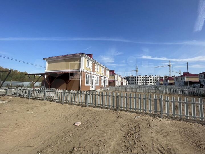 Таунхаус 97,4 м² на участке 4,2 сот.