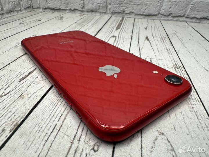 iPhone Xr, 64 ГБ