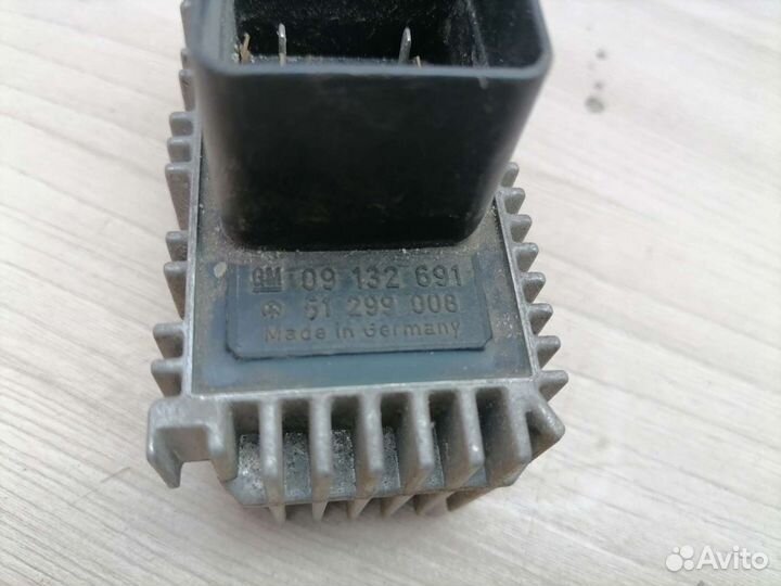 Реле свечей накала Opel Astra G