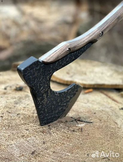 Топор кованый