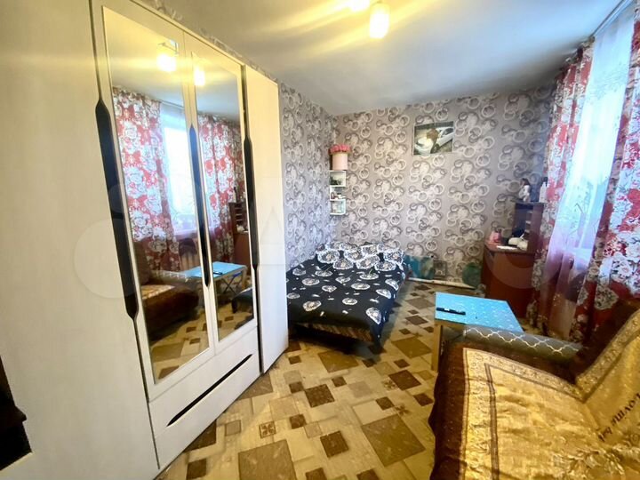 4-к. квартира, 88 м², 2/2 эт.