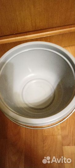 Туалетное ведро,ведро для санитарного стула