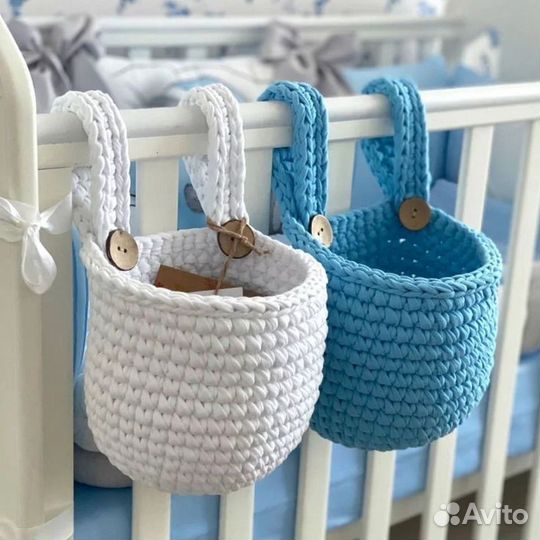 Подвесные корзинки на кроватку