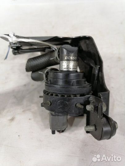 Помпа водяная Mazda Axela byefp pevph 2013