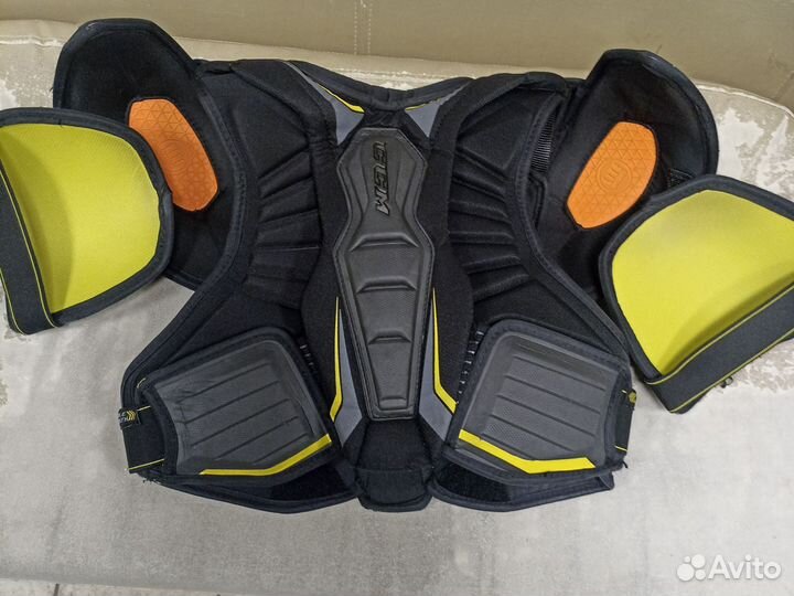 Нагрудник хоккейный ссм 9080 sr m