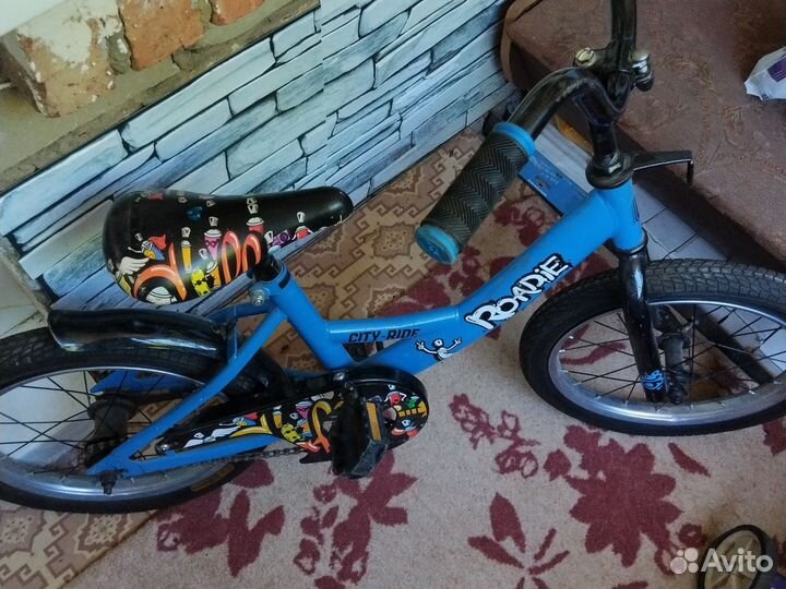 Детский велосипед