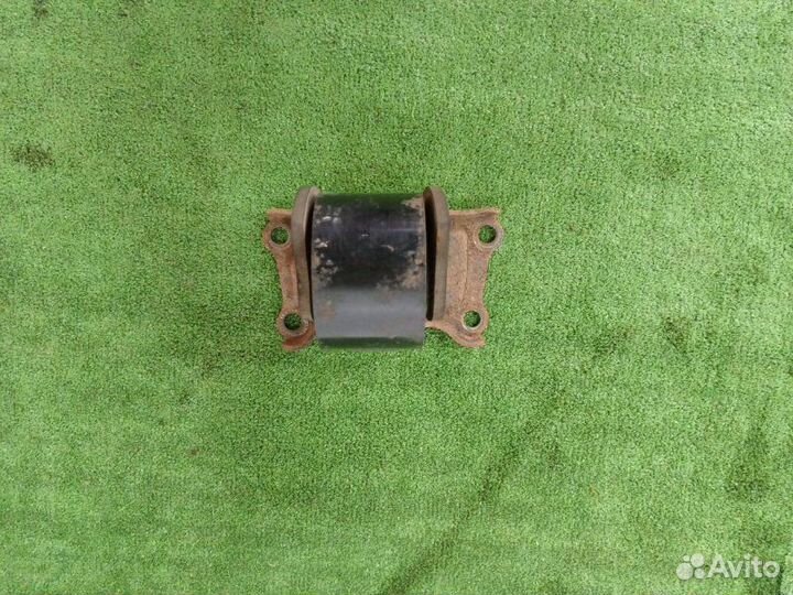 Подушка МКПП Kia Magentis 1 4GJP 2003