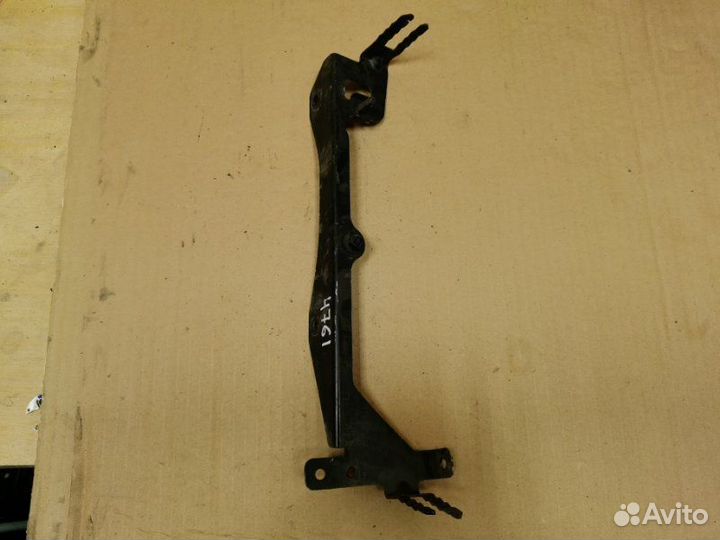 Кронштейн Bmw X5 E70 N52B30AF