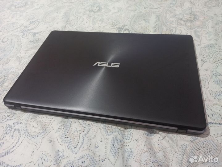 Asus