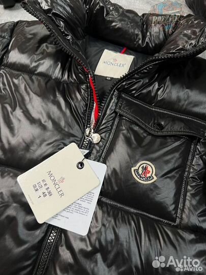 Зимняя куртка moncler