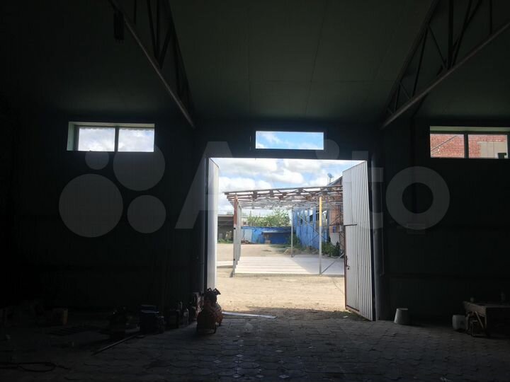 Склад, 300 м²