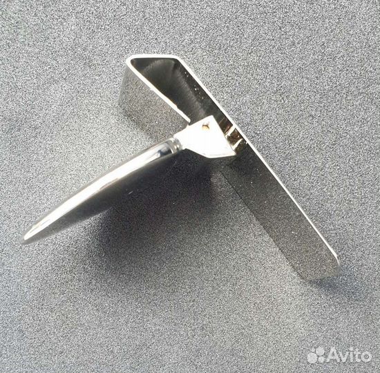 Небольшой зажим для денег