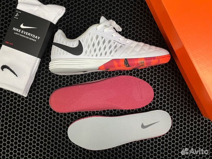 Футзалки nike lunar gato