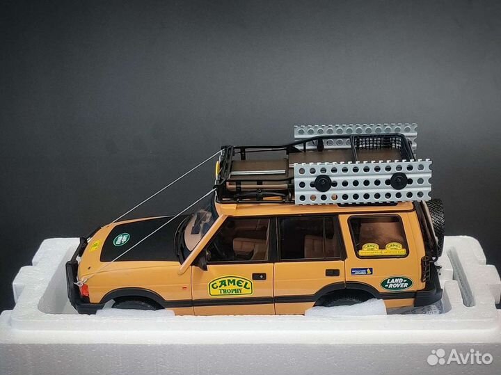 Land Rover Discovery Series I Camel Trophy 1/18