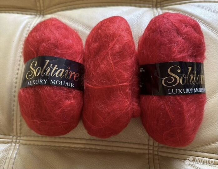 Красный мохер Solitaird luxury mohair 3 мотка