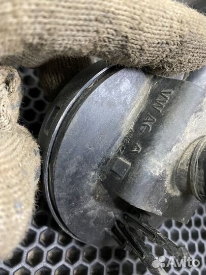 Трубка отопителя картерных газов Volkswagen polo 5