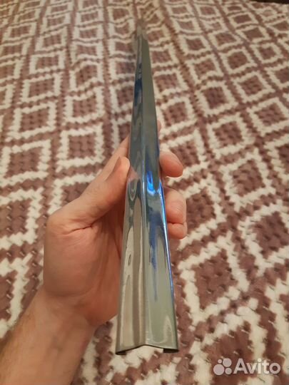 Молдинг на капот газ 21 Волга