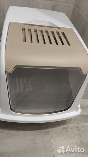 Закрытый туалет для кошек