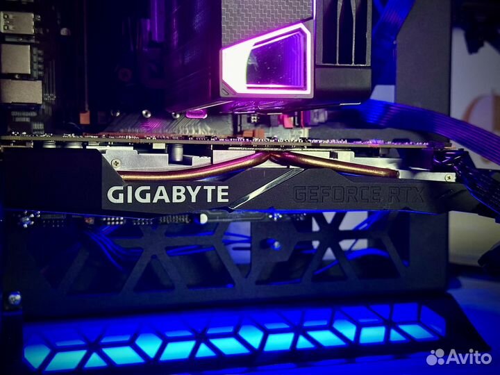 Видеокарта RTX 2060 Gigabyte