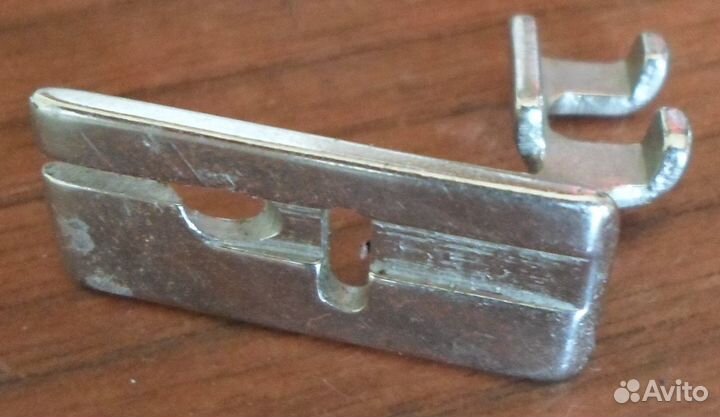 Лапка швейной машинки (запчасть)