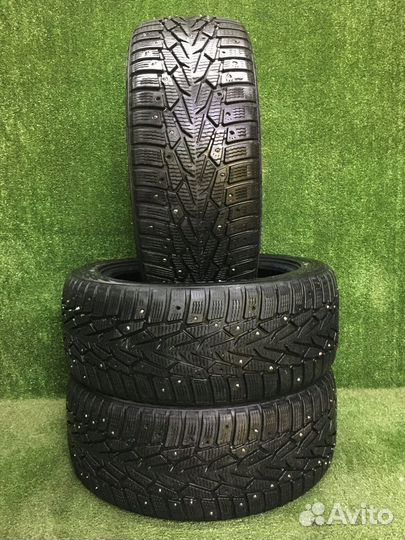 Nokian Tyres Hakkapeliitta 7 215/50 R17 95T