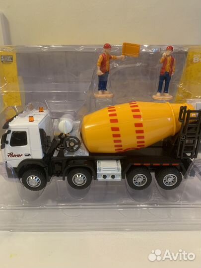 Volvo FMX 8x4 Бетономешалка