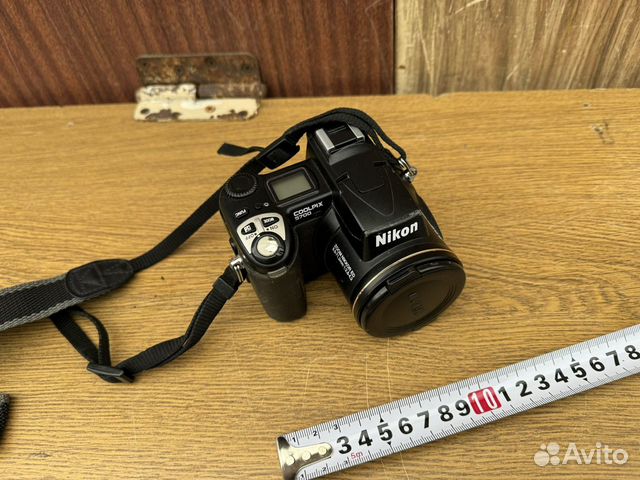 Цифровой фотоаппарат nikon E5700